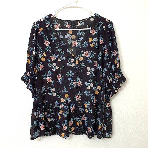 Lucky Brand Black Floral V-Neck Button Front Ruffled Peplum Top Size Medium - Picture 2 of 10